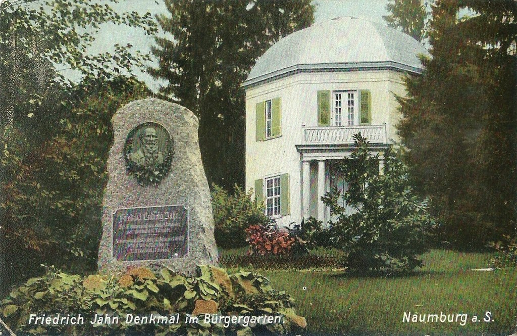 Naumburg. Jahndenkmal im Bürgerpark