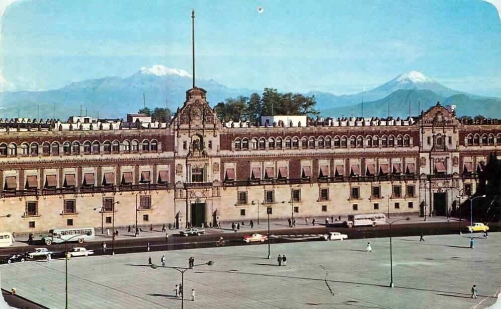 Placa Mayor Del Zócal y Palacio Nacional