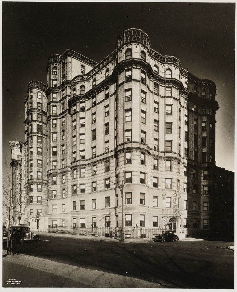 120-125 Riverside Drive at West 84th Street. Apartment building