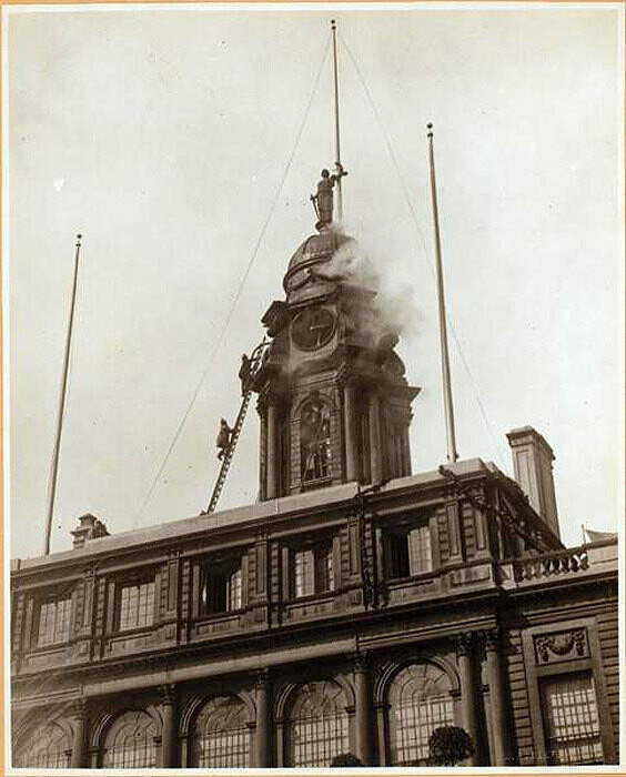 Broadway and Park Row, Fire at City Hall at 10-10 a.m. December 7, 1917