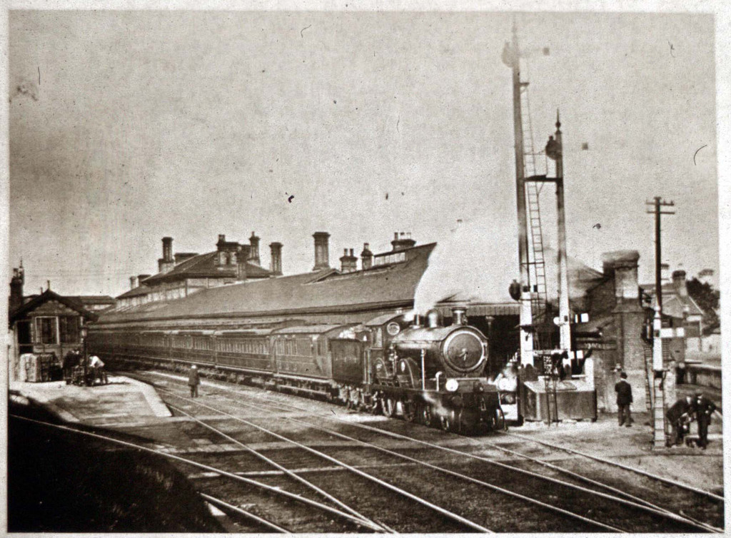 Ipswich Station early 20th Century