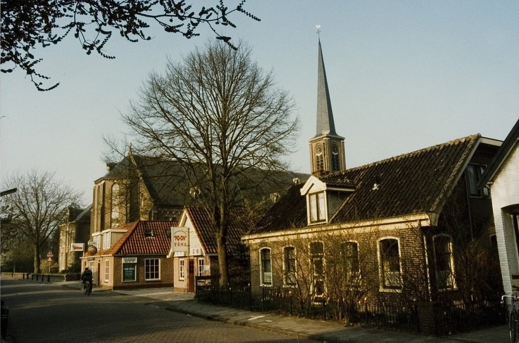 Oudorp. Herenweg 83‒77, de pastorie van de Sint Laurentiuskerk