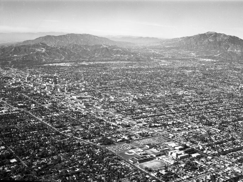 Pasadena aerial, looking northwest