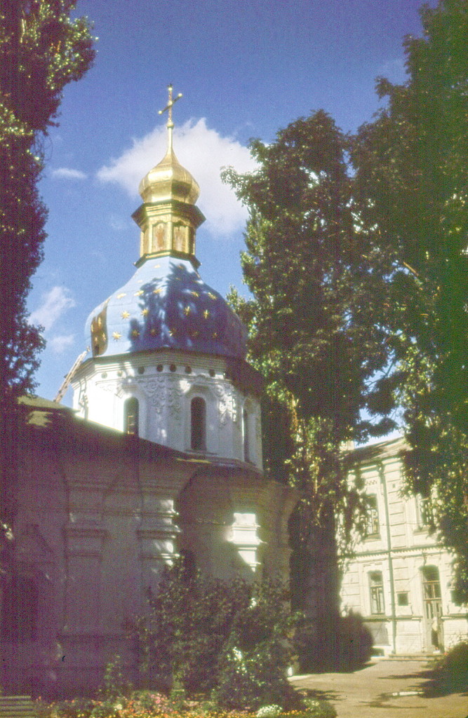 Нікольська церква Києво-Печерської Лаври