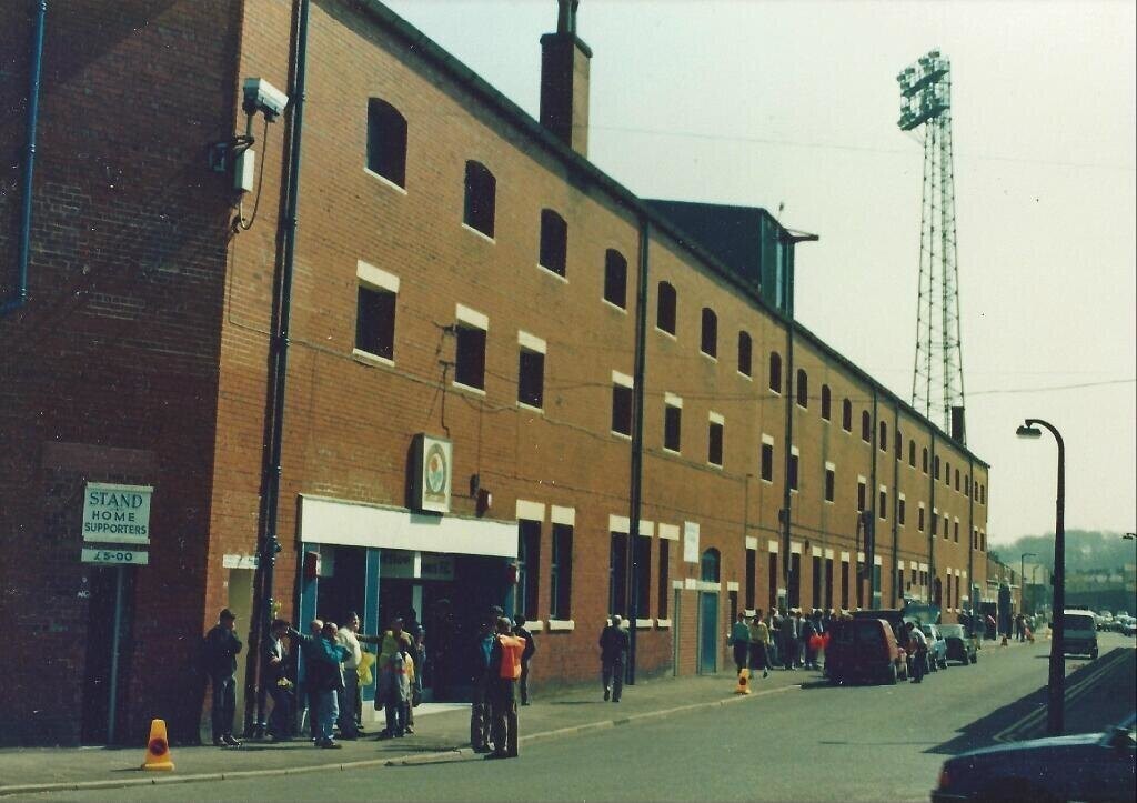 Leitch's Nuttall Street Stand