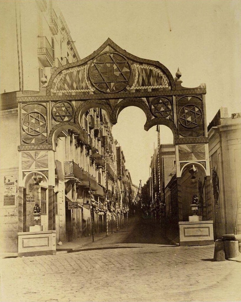 Arco de Triunfo, a la entrada del dormitorio de San Francisco