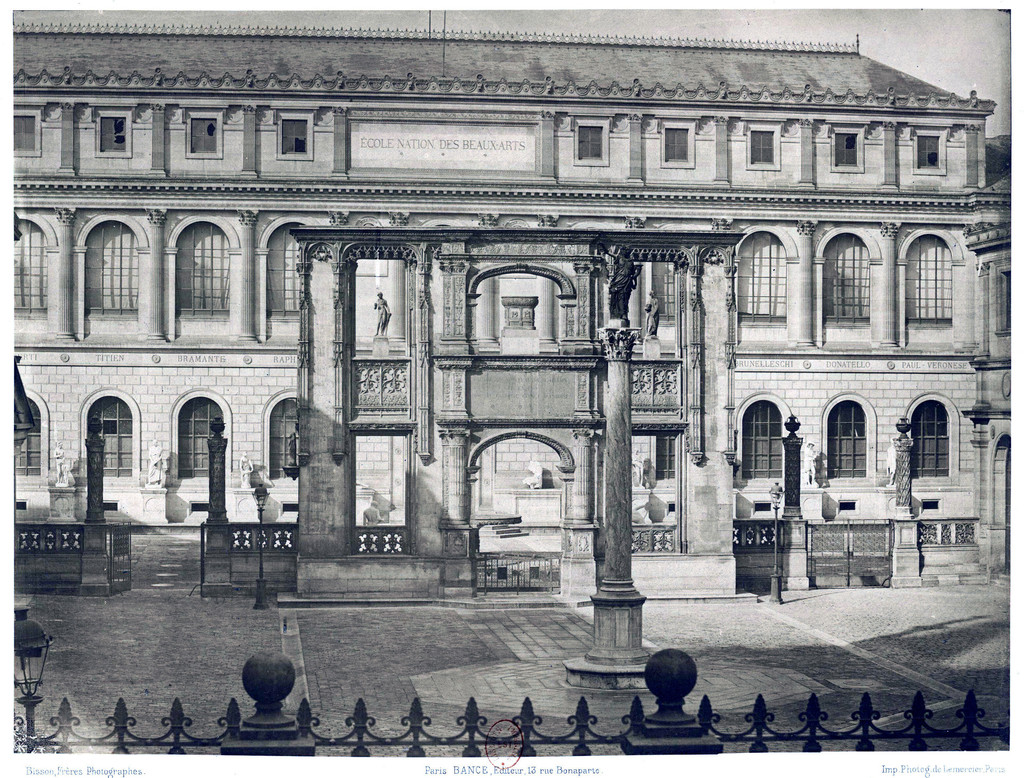 Arc de Gaillon et palais des Beaux-Arts