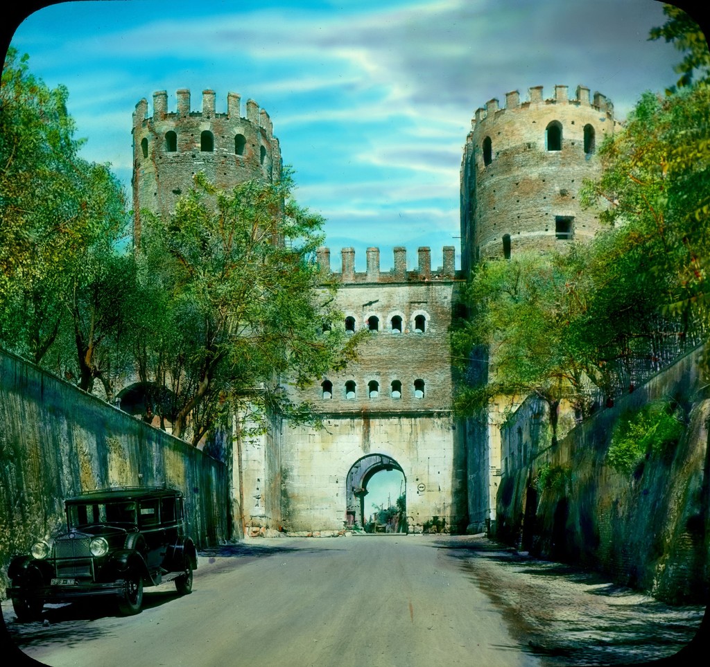Porta San Sebastiano. Porta di San Sebastiano