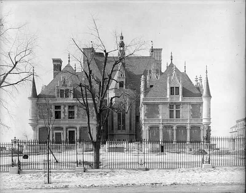 Riverside Drive between 73rd and 74th Streets. Schwab residence, rear.