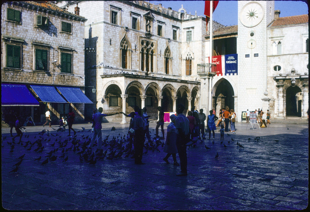 Dubrovnik. Luža, Orlandov stup
