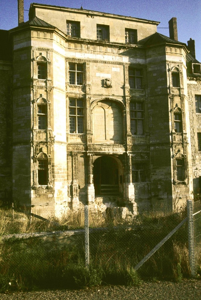 Pavillon d'entrée du Château de Gaillon