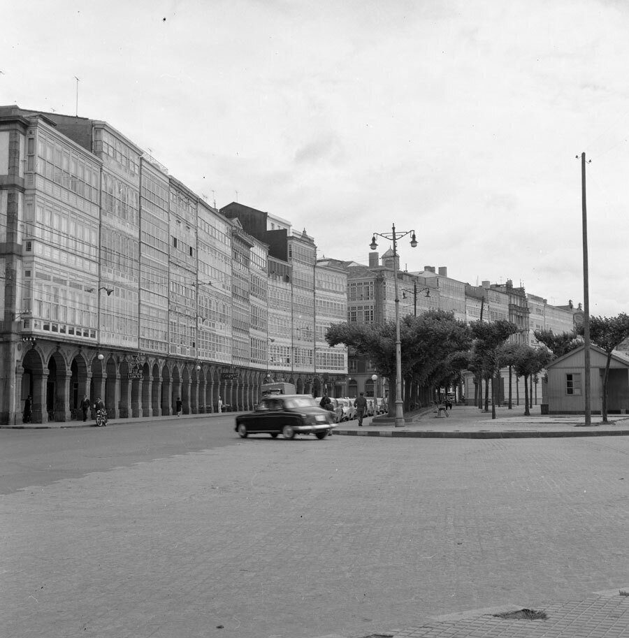 La Coruña, Avenida Marina