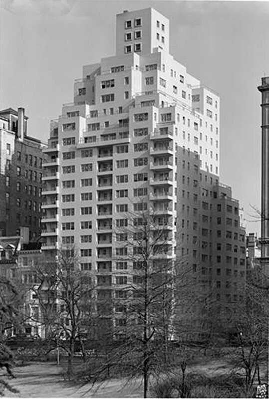 73rd Street and 5th Avenue, N.E. corner. Apartment building.