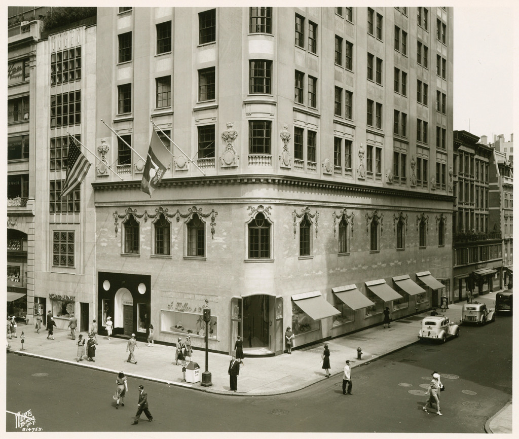 691 Fifth Avenue - East 54th Street. I. Miller shoe store, formerly Aeolian Building