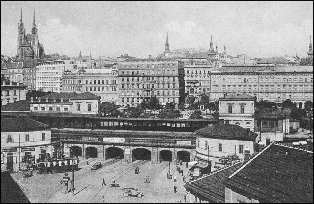 Brno, Benešova, Pohled z Křenové na domy podél ulice