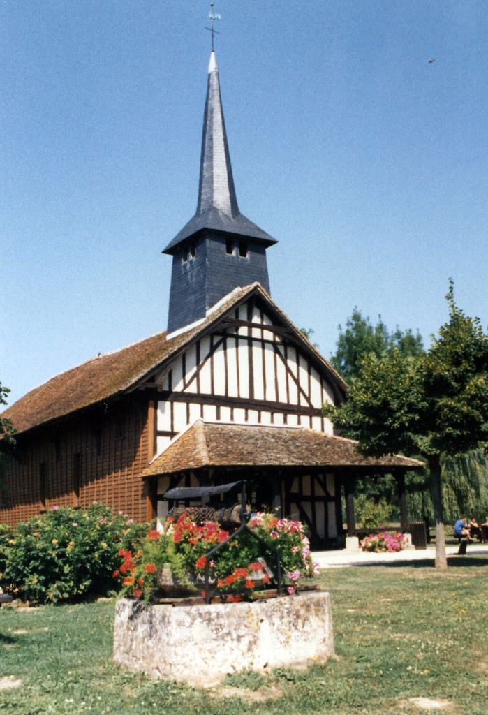 Ste Marie du Lac - l'église de Nuisement-aux-bois