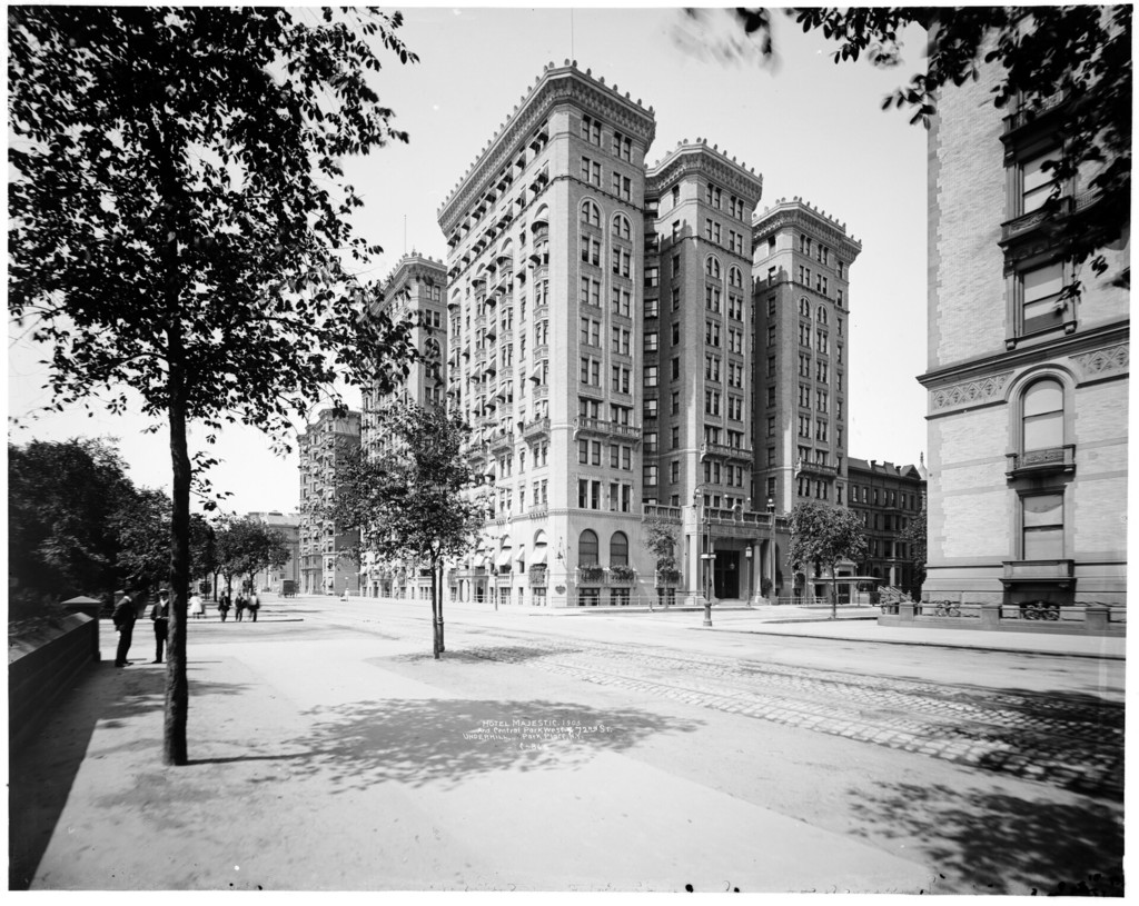 Hotel Majestic, Central Park West & 72nd Street