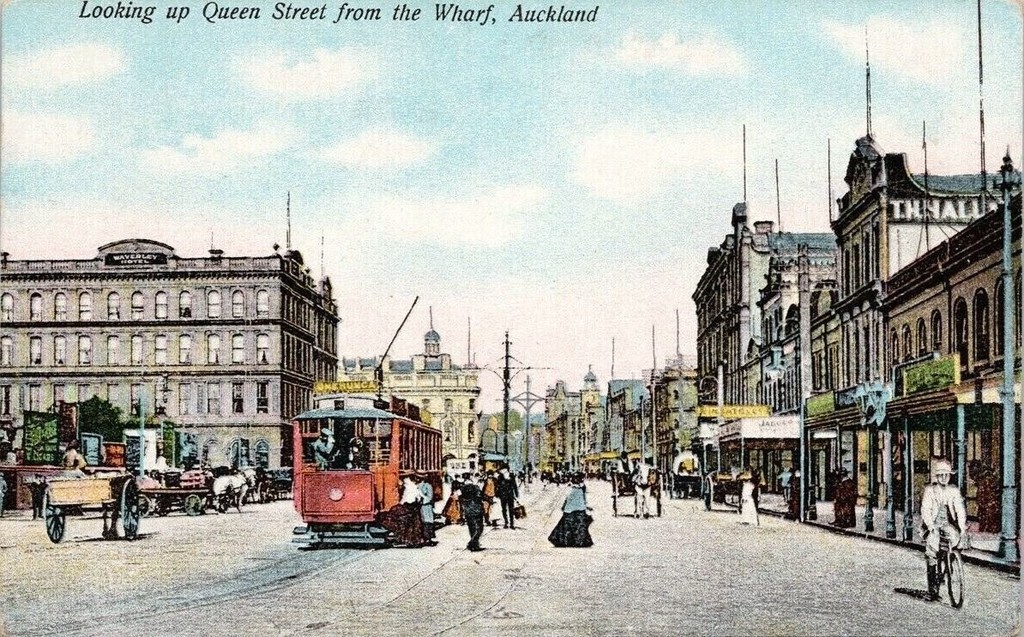 Auckland. Queen Street