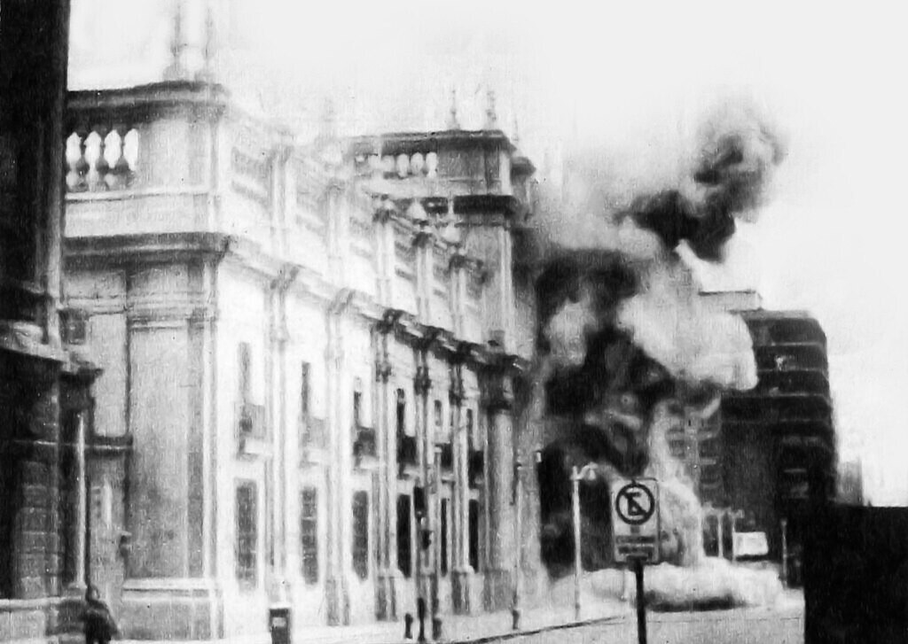 Santiago. Golpe de Estado del 11 de septiembre de 1973. Bombardeo del Palacio de La Moneda