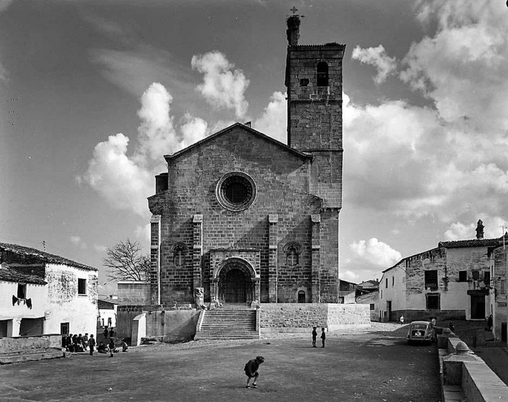 Alcántara, Iglesia de Santa María de Almocóvar