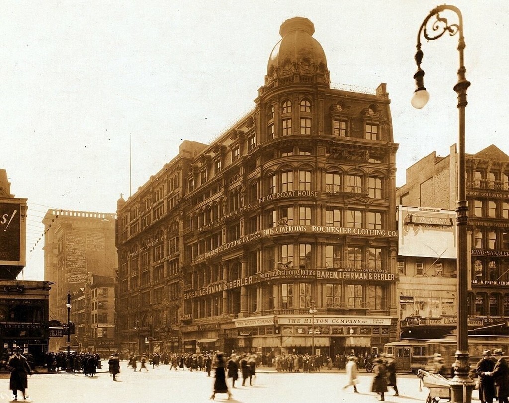Broadway, East side, from 14th to 13th Streets. The Demarest Building on the S.E.
