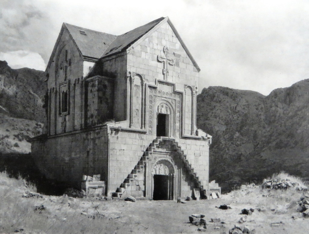 Noravank Monastery. Astvatsatsin Church
