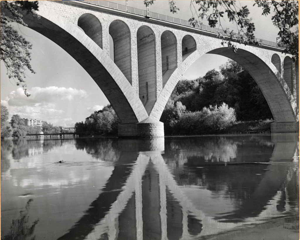 Rhône: pont de la Jonction