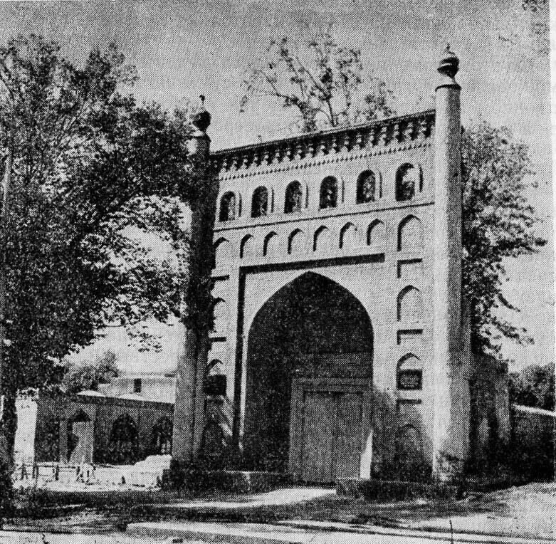 Kosonsoy masjid Jomiy portali