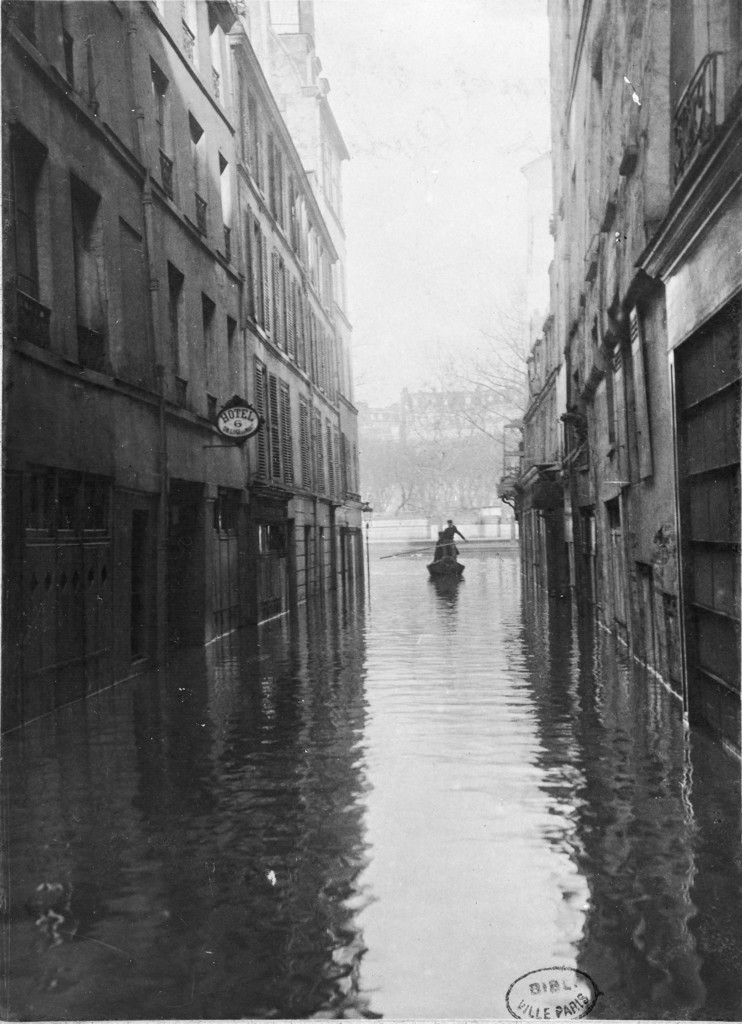 Inondation. Rue Maître Albert
