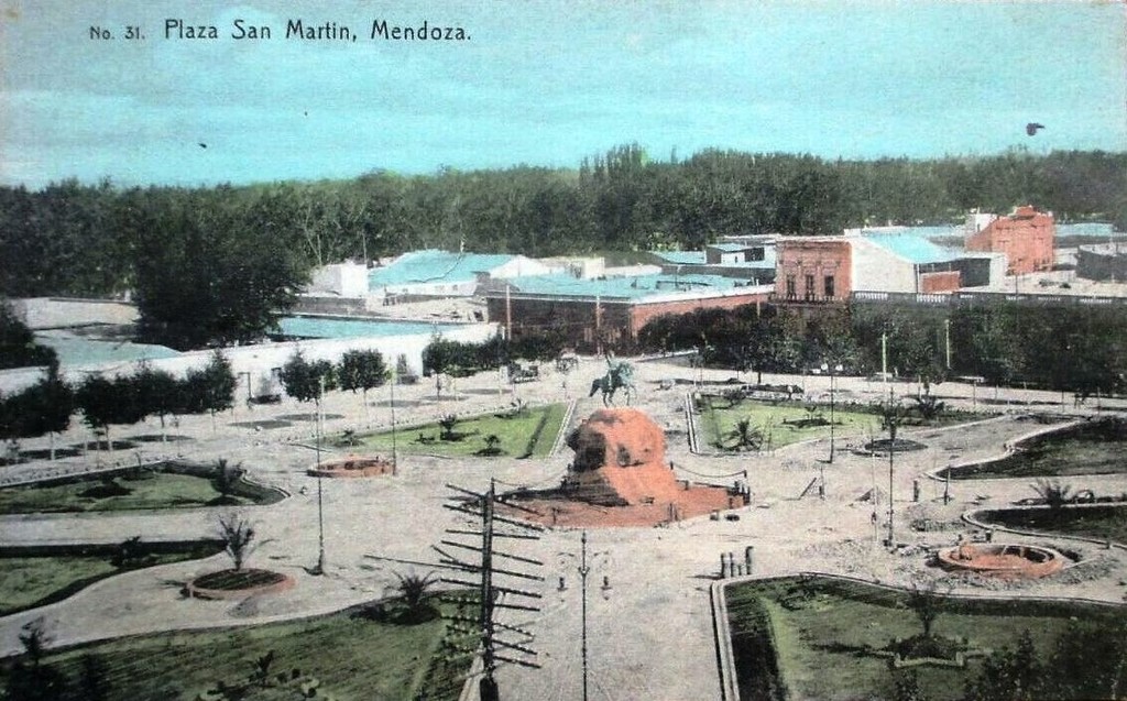 Mendoza. Plaza San Martín
