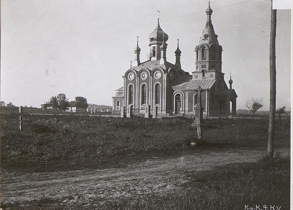 Świątynia prawosławna w wiosce Krylov