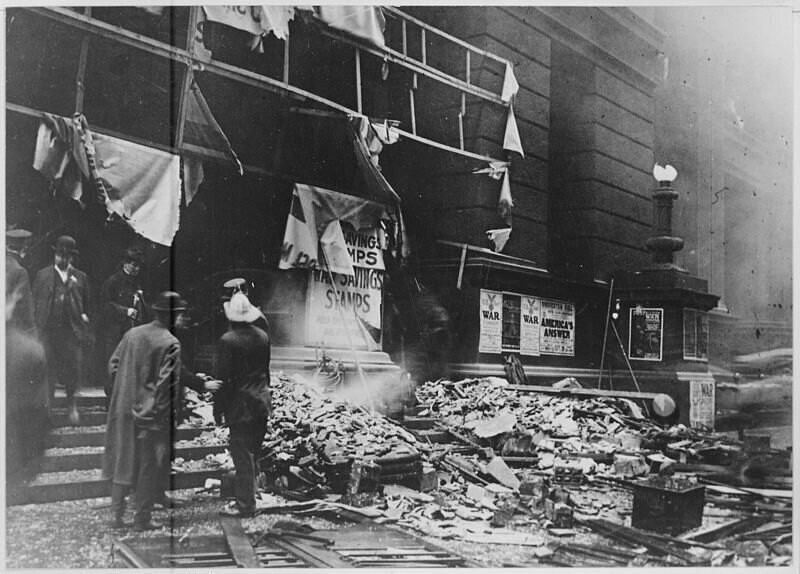 Chicago Federal Court. Adams Street entrance after the 1918 bombing
