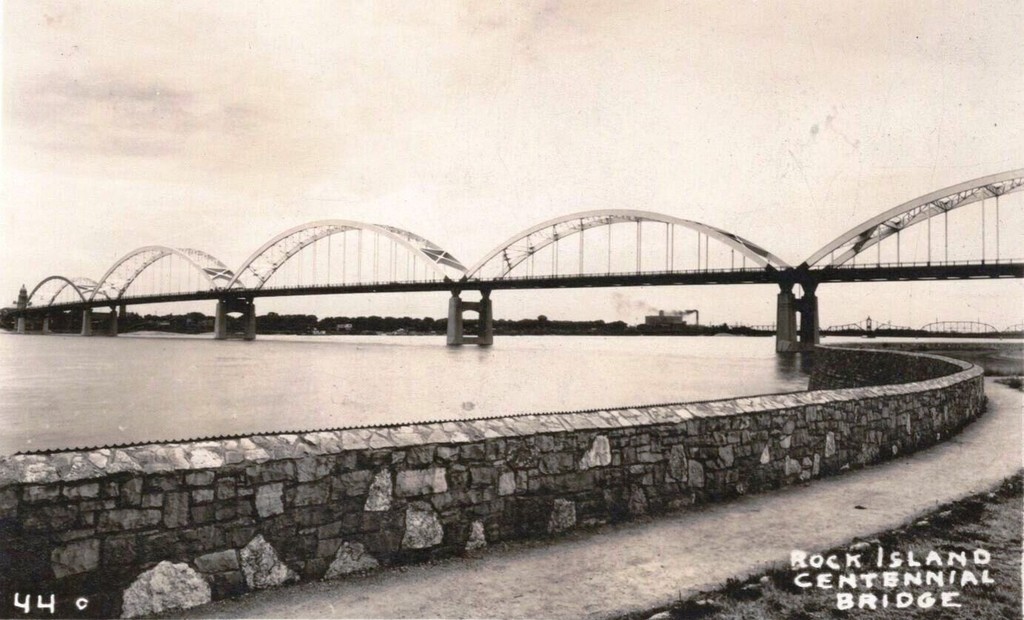 Rock Island. Centennial Bridge
