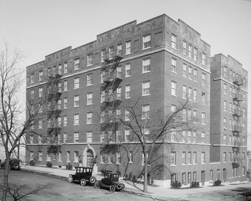 183rd Street at the N.E. corner of Ft. Washington Avenue. Ft. Tryon Arms Apartments.