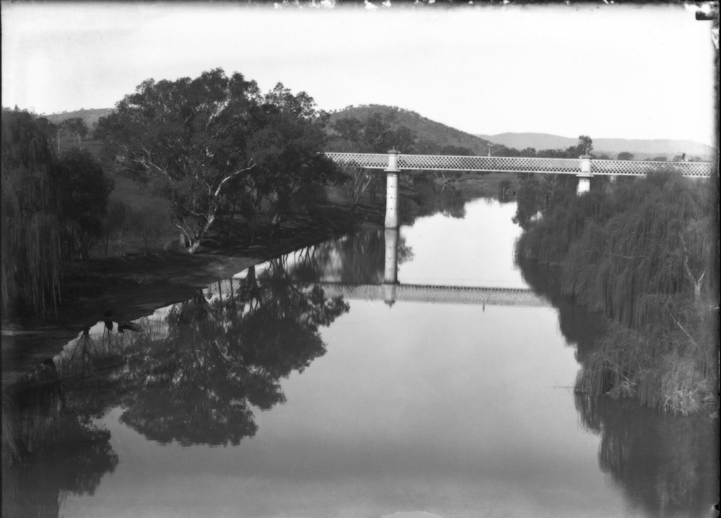 Wellington Rail Bridge over Macquarie River