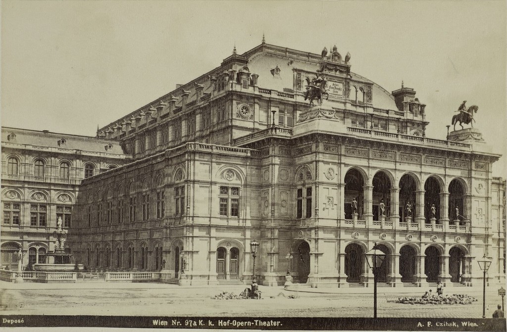 Hof-Opern-Theater