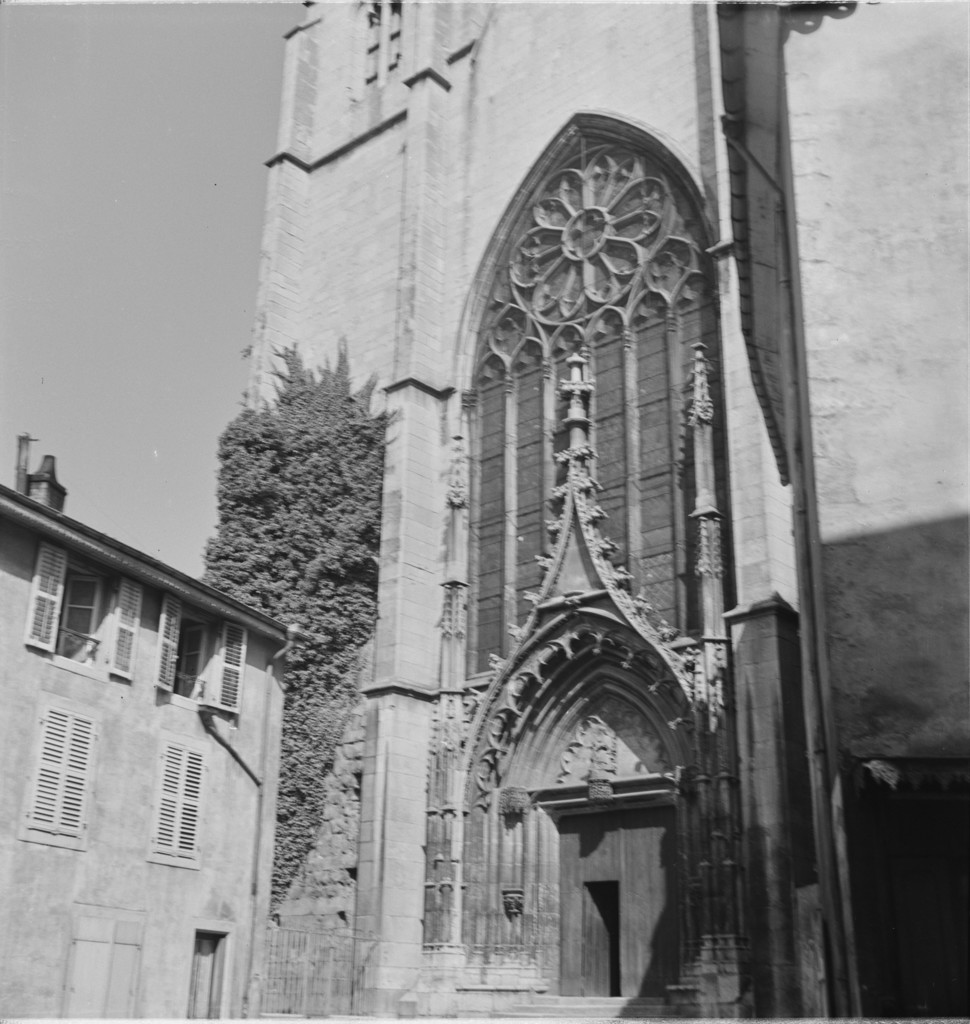 Toul. Église Saint-Gengoult : portail de la façade principale