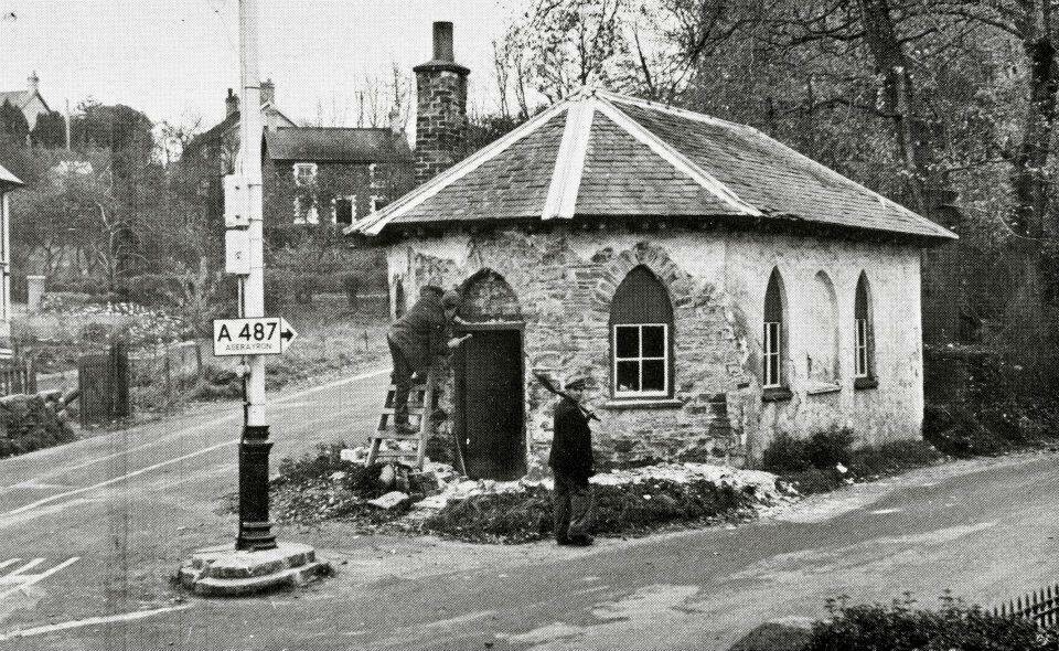 Dismantling of the Southgate toll house