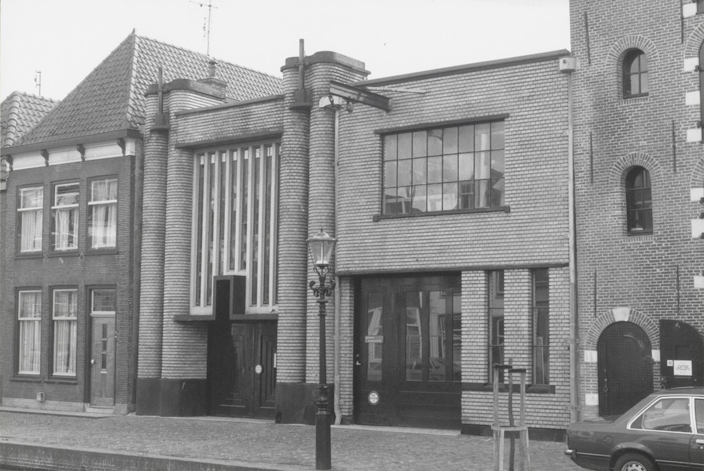 Alkmaar. Luttik Oudorp 77 – 79