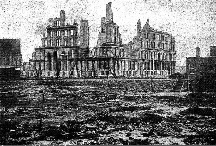 The ruins of the Grand Pacific Hotel after the Great Fire of 1871