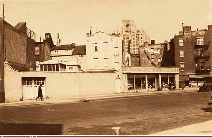 Seventh Avenue South, west side, from Commerce to Bleeker Street