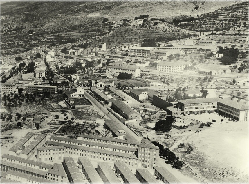 Vista aerea parcial de Ibi, años 70