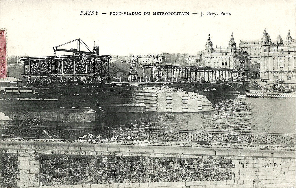 Pont-Viaduc du Métropolitain (en construction)
