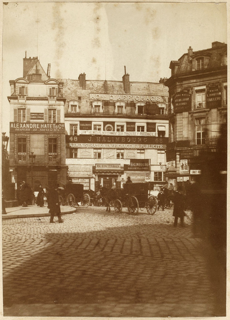 La Place des Victoires et l'hotel de Pomponne avant sa démolition