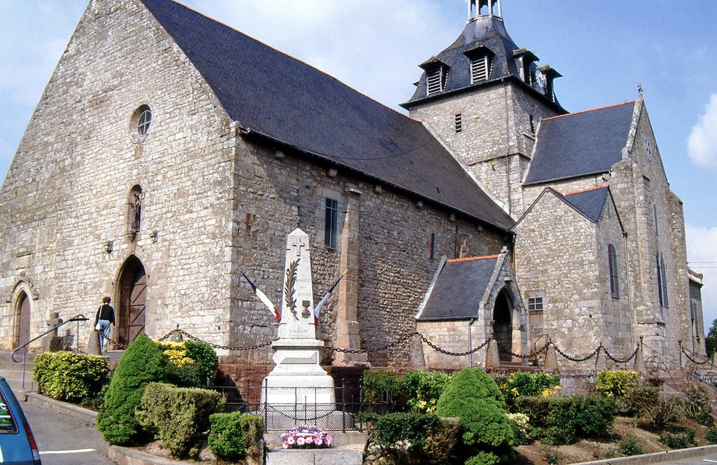 Église priorale Saint-Martin de Tremblay