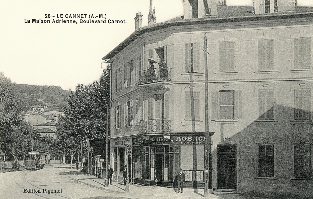 Le Cannet. La Maison Adrienne, Boulevard Carnot
