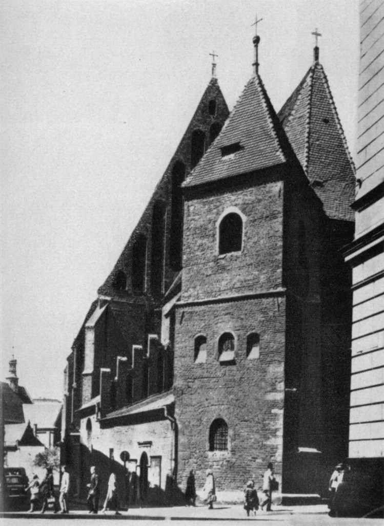 Prezbiterium i dzwonnica kościoła świętego Marka