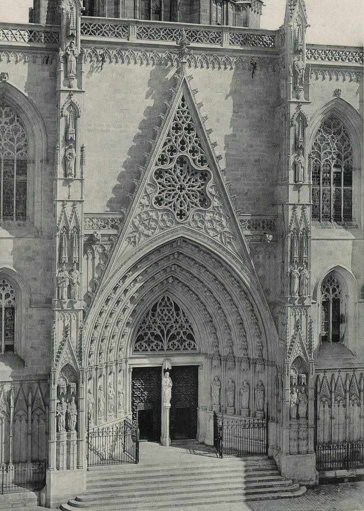 La Catedral: la Puerta Principal