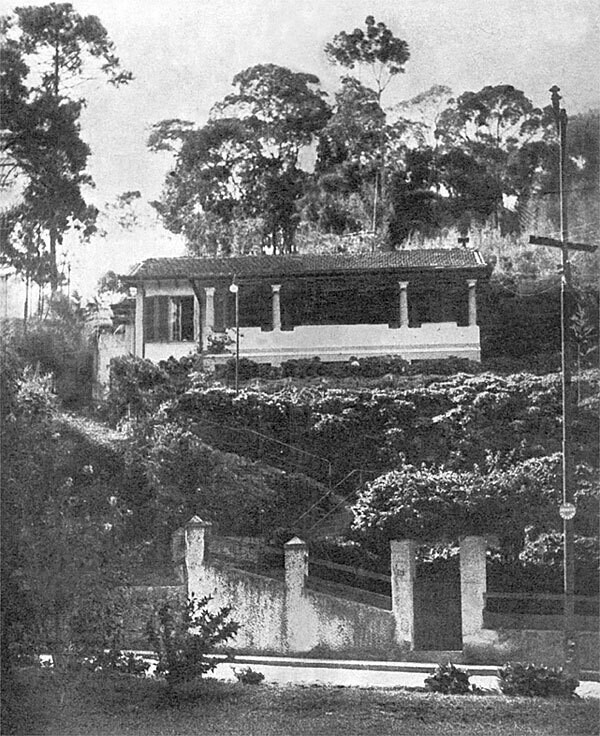 A casa da Rua Goncalves Dias 34 na década de 40