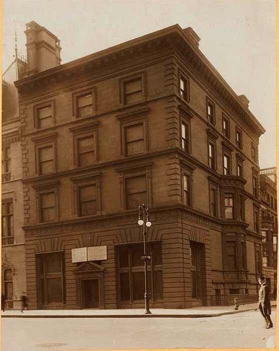 Fifth Avenue at S.E. corner of 53rd Street. About 1912.